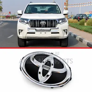 Toyota Land Cruiser FJ200 2016 / Prado 150 2018 Grille Logo Glass
