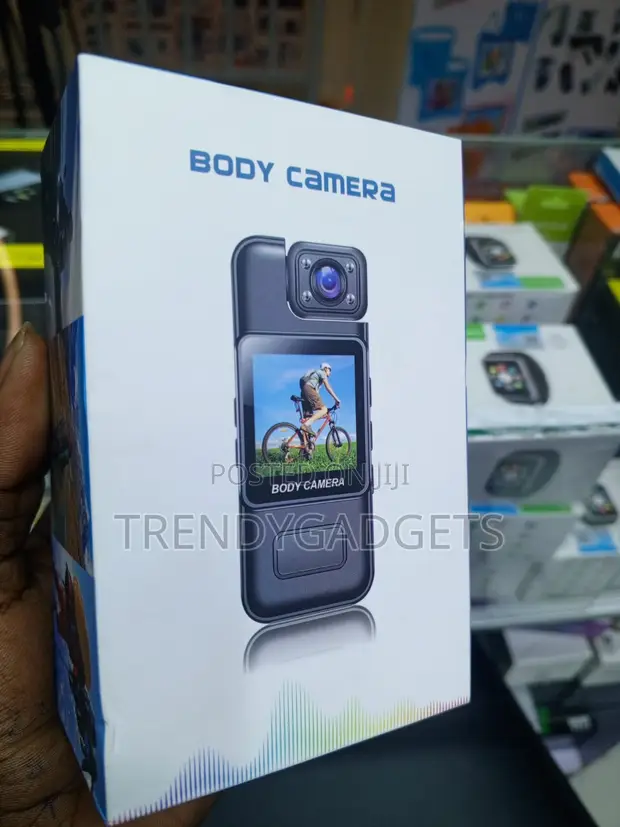 Mini Wearable Body Camera with Rotatable Lens & IR Night Vision - 1