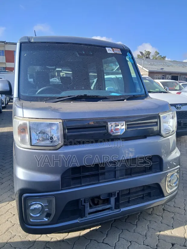 Daihatsu Wake 2019 Gray - 1