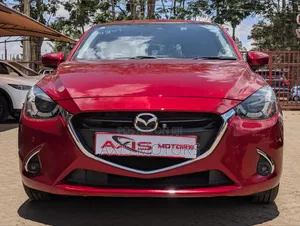 Mazda Demio 2019 Nyekundu
