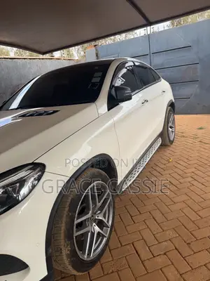 Mercedes-Benz GLE 350d 4MATIC 2017 White