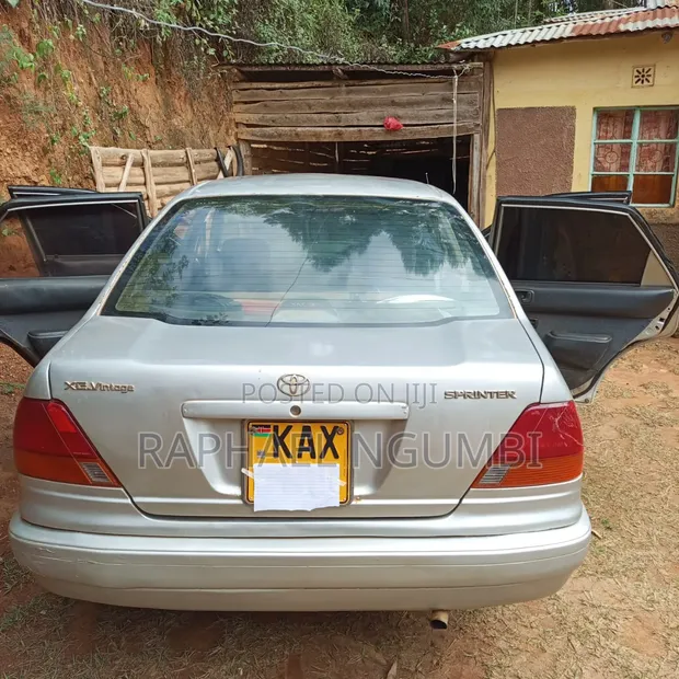 Toyota Sprinter 1999 Silver - 1