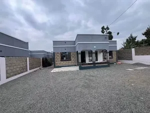 Bungalow Mpya ya Vyumba 3 vya Kulala na Ensuite, Rimpa