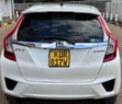 Honda Fit Hybrid 2017 Ivory - 3