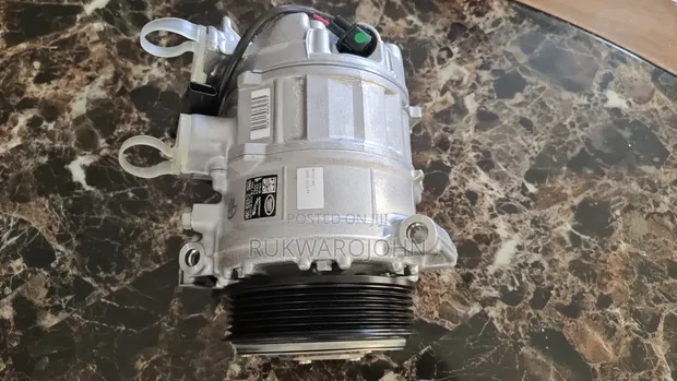 Range Rover Evoque AC Pump - Brand New - 1