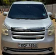 Toyota Noah 2008 - 1