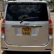 Toyota Noah 2008 - 2