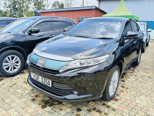 Toyota Harrier 2.0 2017 Black - 1