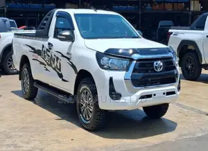 Toyota Hilux Revo Single Cab Diesel 2.4 RWD 2019