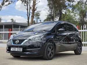 Nissan Note 1.2 Hybrid e-POWER 2018 Nyeusi