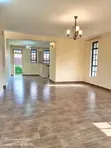 Bungalow ya Vyumba 3 Inauzwa Kitengela - 3
