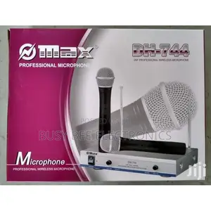 Omax DH-744 Dual Channel UHF Wireless Microphone System