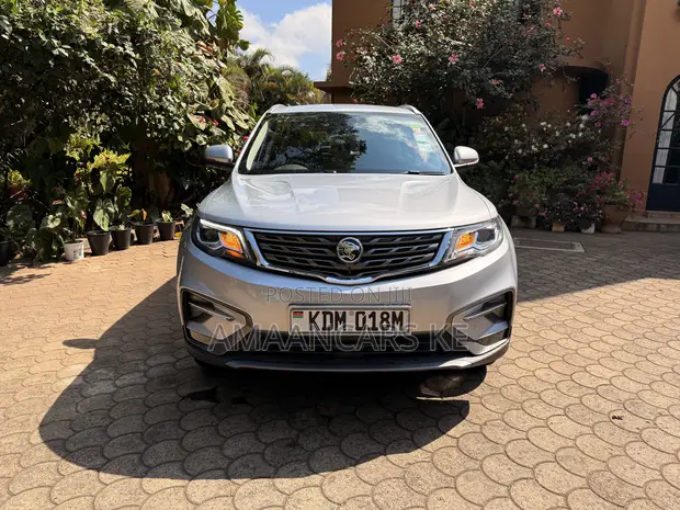 Proton X70 2021 Silver - 1