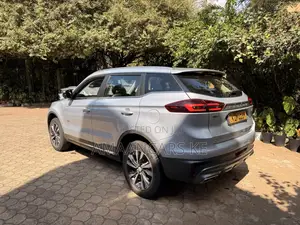 Proton X70 2021 Silver
