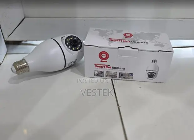 V380 Pro Single Lens Light Bulb Security Camera 2MP WiFi PTZ - 1