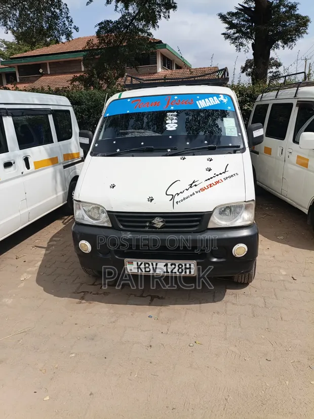 Suzuki Maruti 2011 - 1