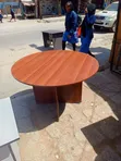Boss Office Products Meza ya Mkutano ya Mviringo (Ya Watu 4) - 1
