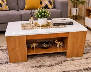 Julz Coffee Table ya Kifahari ya Marumaru Iliyolaminishwa