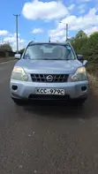 Nissan X-Trail 2.0 2008 Nyeupe - 1