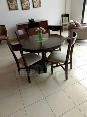 4 Seater Dining Table
