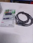 Kebo ya 3-in-1 Aux, Lightning & Type-C yenye Koti ya Nguo - 3