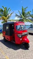 Piaggio 2024 Pikipiki Tatu - 1