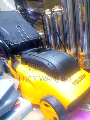 Tolsen 1300W Electric Lawn Mower
