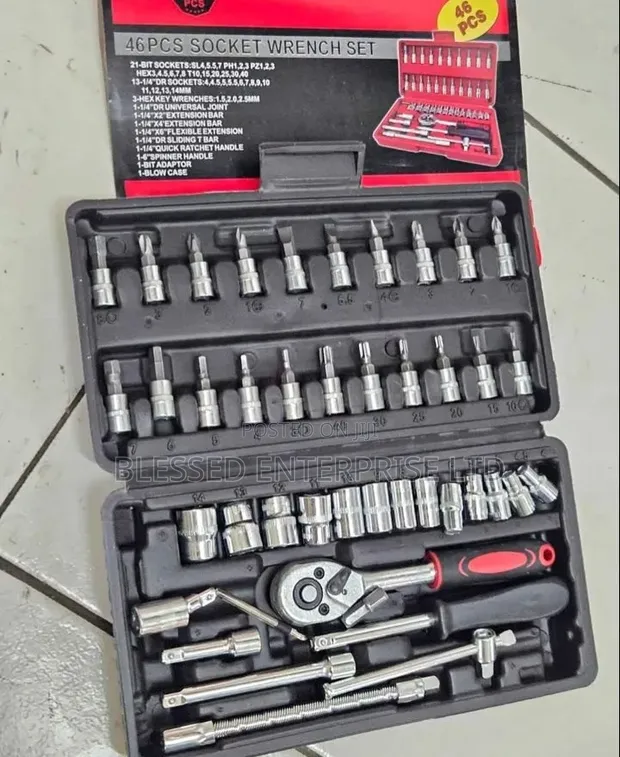 46 Piece Portable Socket Wrench Set - 1