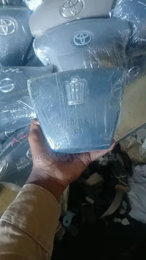 Toyota Crown 2009 Airbag ya Steering