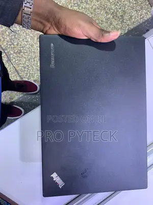 Laptopi ya Lenovo ThinkPad X250 8GB RAM 256GB SSD