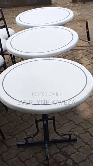 Meza za Hoteli na Baa