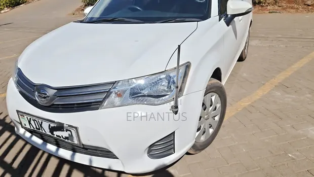 Toyota Axio 1.5 X 2WD 2015 White - 1