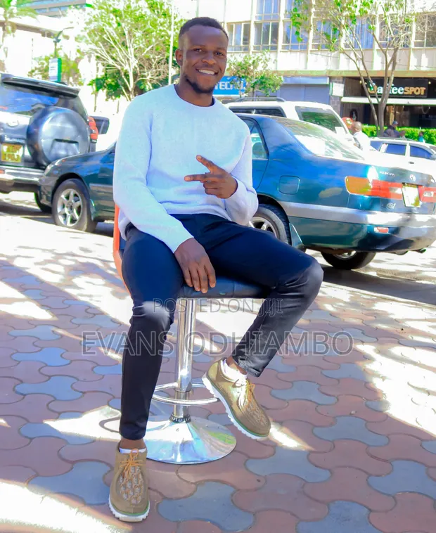 Driver/Delivery Rider CV - Evans - 1