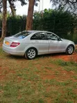 Mercedes-Benz C200 2008 Nyeupe - 1