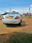 Mercedes-Benz C200 2008 Nyeupe - 2