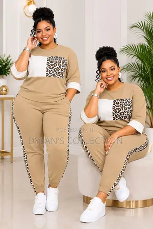 Tracksuits za Wanawake - Mpya Kabisa