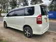 Toyota Noah 2012 Nyeupe - 5