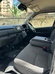 Toyota HiAce 2016 Nyeupe - 5