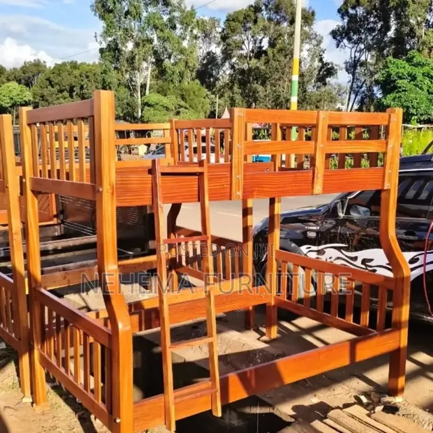 Double Decker Bed - 4x3.5x6 - 1