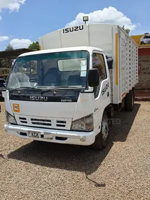 Isuzu NPR Lori Ndogo 2014