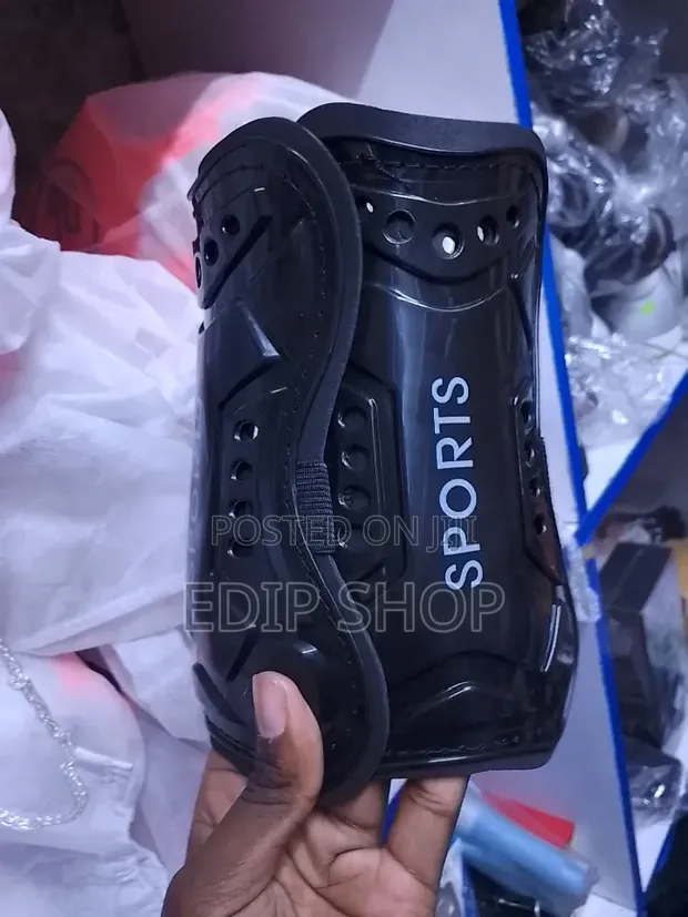 Sportsart Quality Shin Guards - 1