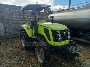 Zoomlion RK704-A Tractor