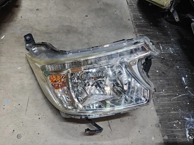 Honda N-WGN Headlight (Iliyo tumika, Imesafirishwa Japan) - 1