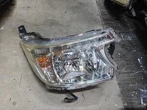 Honda N-WGN Headlight (Iliyo tumika, Imesafirishwa Japan)