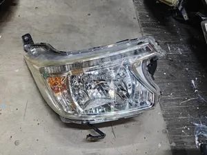 Honda N-WGN Headlight (Iliyo tumika, Imesafirishwa Japan)
