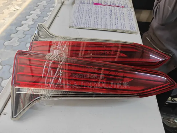 Toyota Fortuner 2017 Boot Lights (Used, Each) - 1