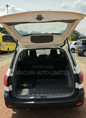 Nissan Advan 2013 White