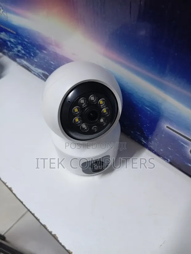 V380Pro Dual Lens 4G Indoor PTZ Camera - 1