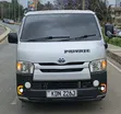 Toyota HiAce 2016 Nyeupe - 2