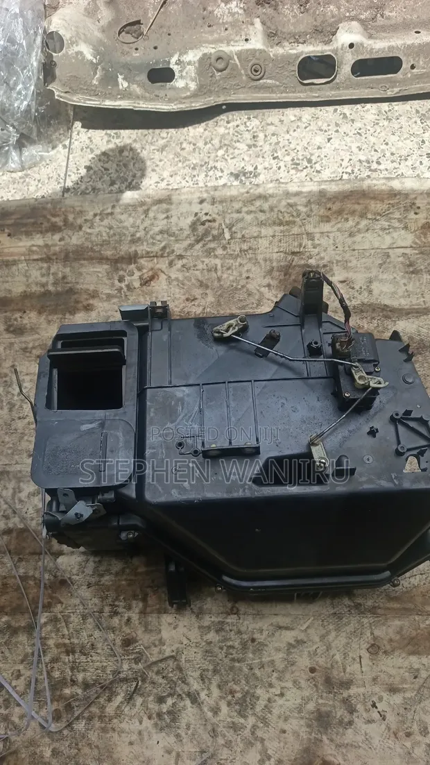 Isuzu FRR 90 Blower - 1